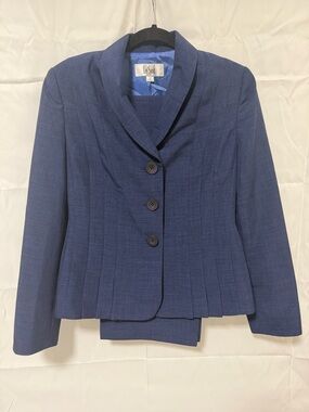 Le Suit Women's Deep Navy Shawl-Collar Blazer